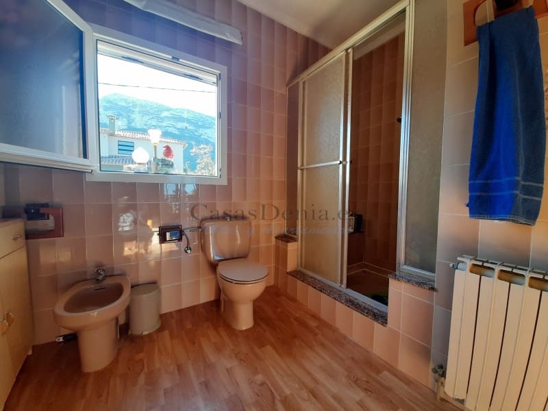 7 chambre Villa/Maison à vendre à Denia avec piscine - 525 000 € (Ref: 8155368)