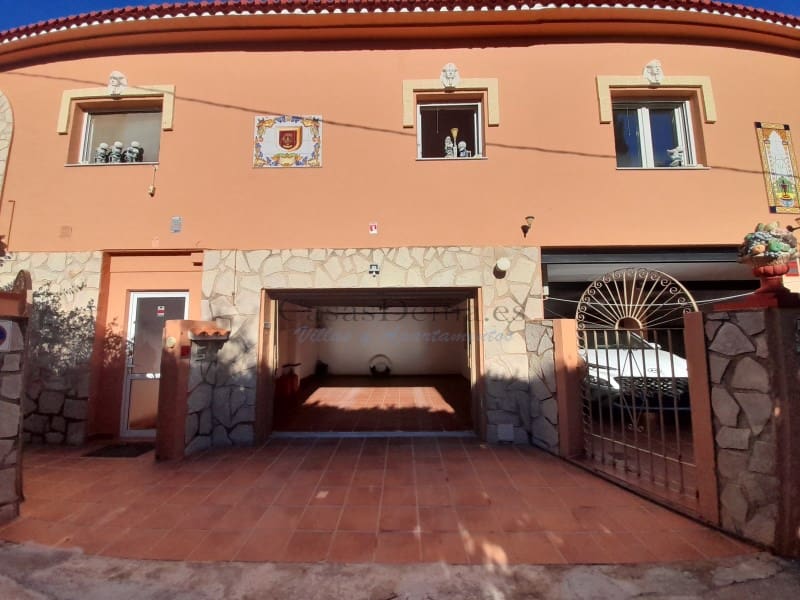 7 chambre Villa/Maison à vendre à Denia avec piscine - 525 000 € (Ref: 8155368)