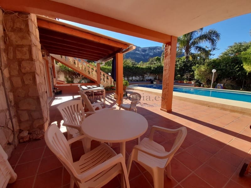 7 chambre Villa/Maison à vendre à Denia avec piscine - 525 000 € (Ref: 8155368)