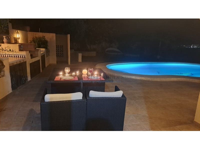 4 soverom Villa til salgs i Altea la Vella med garasje - € 1 500 000 (Ref: 8545045)