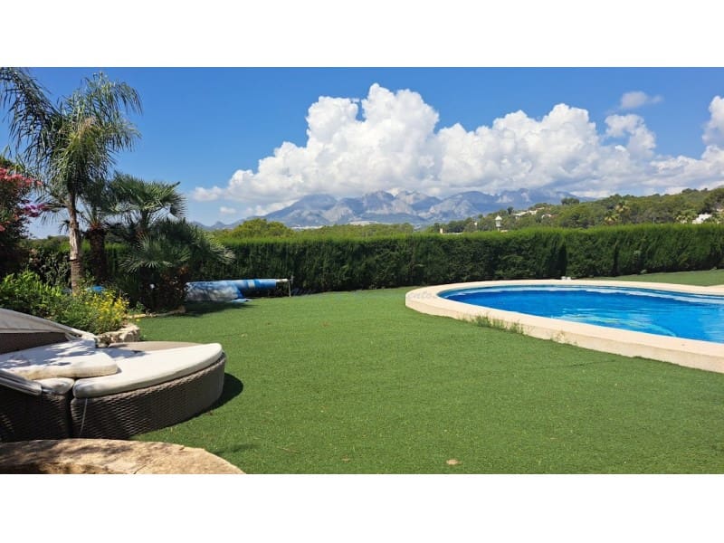 4 soverom Villa til salgs i Altea la Vella med garasje - € 1 500 000 (Ref: 8545045)