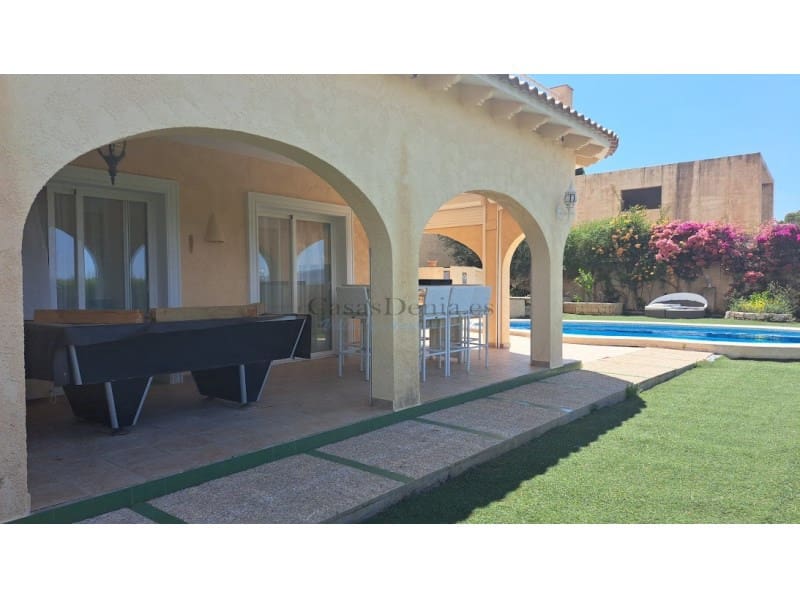 4 soverom Villa til salgs i Altea la Vella med garasje - € 1 500 000 (Ref: 8545045)