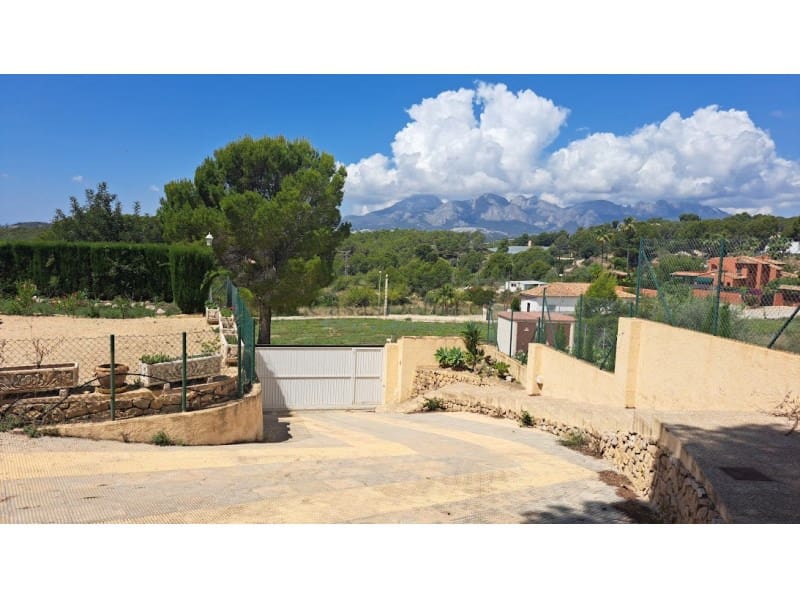 4 soverom Villa til salgs i Altea la Vella med garasje - € 1 500 000 (Ref: 8545045)