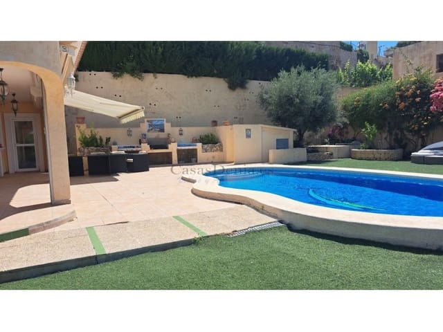 Chalet de 4 habitaciones en Altea la Vella, Altea en venta con garaje - 1.500.000 € (Ref: 8545045)