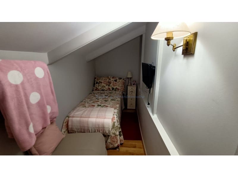 3 bedroom Penthouse for sale in Denia with garage - € 470,000 (Ref: 8551308)