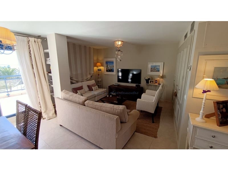 3 bedroom Penthouse for sale in Denia with garage - € 470,000 (Ref: 8551308)