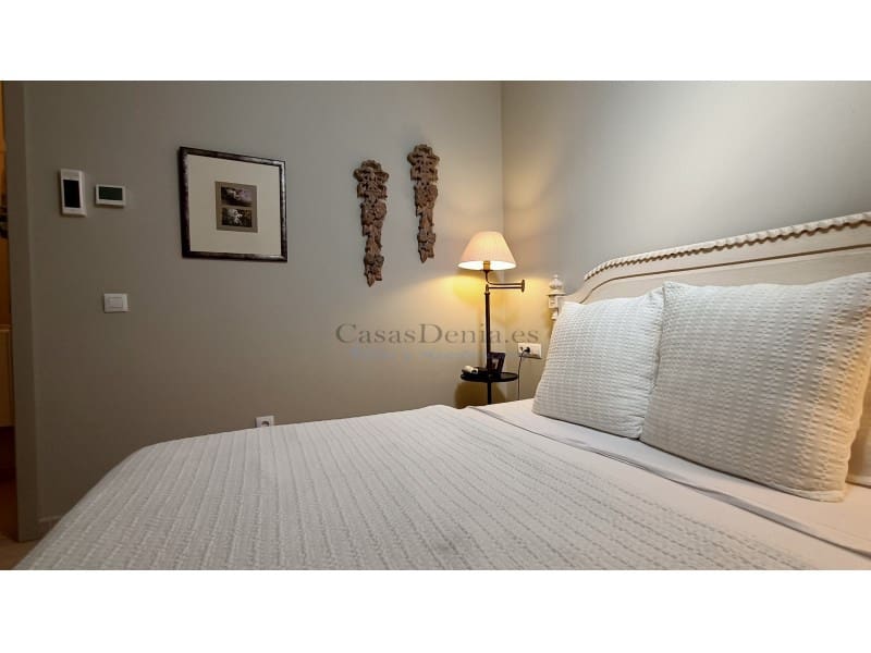 3 bedroom Penthouse for sale in Denia with garage - € 470,000 (Ref: 8551308)