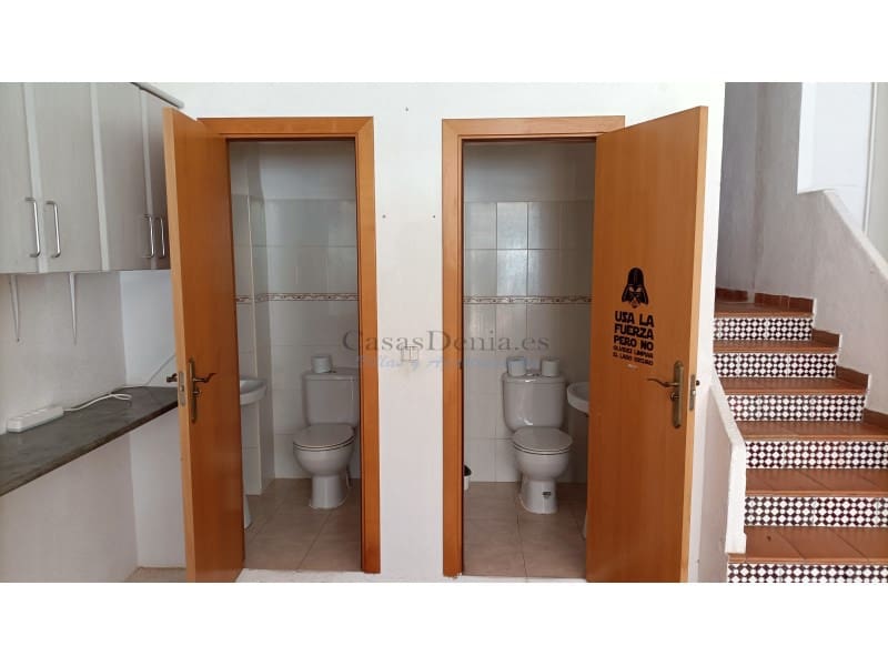 Erhverv til salg i Denia - € 295.000 (Ref: 8611106)