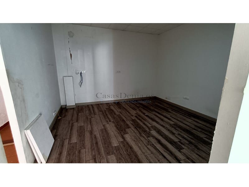 Erhverv til salg i Denia - € 295.000 (Ref: 8611106)
