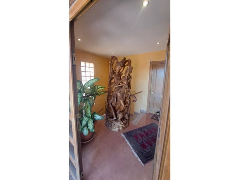 5 soveværelse Villa til salg i Orihuela Costa med swimmingpool garage - € 1.045.000 (Ref: 8611107)