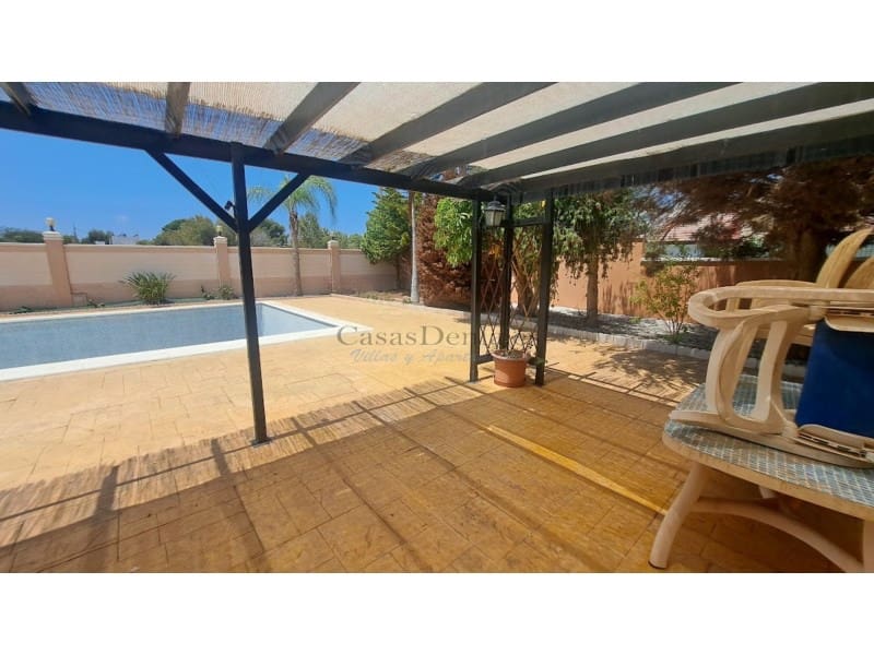 5 soveværelse Villa til salg i Orihuela Costa med swimmingpool garage - € 1.045.000 (Ref: 8611107)