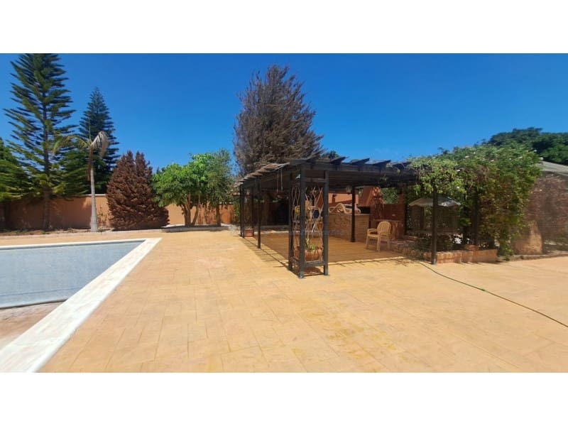 5 soveværelse Villa til salg i Orihuela Costa med swimmingpool garage - € 1.045.000 (Ref: 8611107)