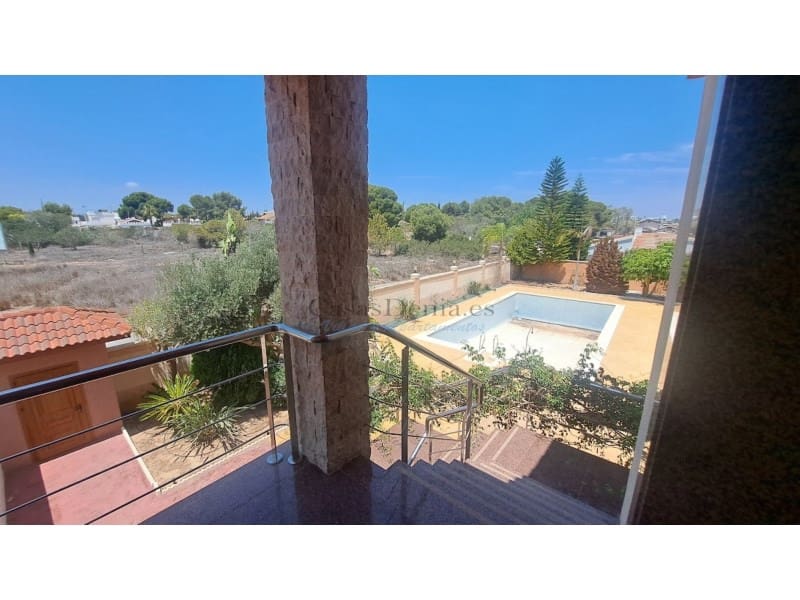 5 soveværelse Villa til salg i Orihuela Costa med swimmingpool garage - € 1.045.000 (Ref: 8611107)