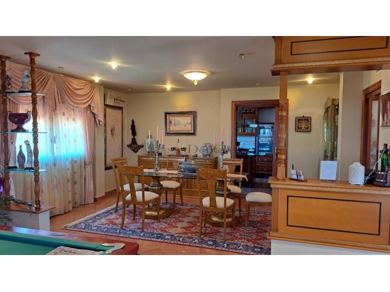 5 soveværelse Villa til salg i Orihuela Costa med swimmingpool garage - € 1.045.000 (Ref: 8611107)