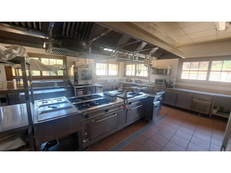 5 soveværelse Villa til salg i Orihuela Costa med swimmingpool garage - € 1.045.000 (Ref: 8611107)