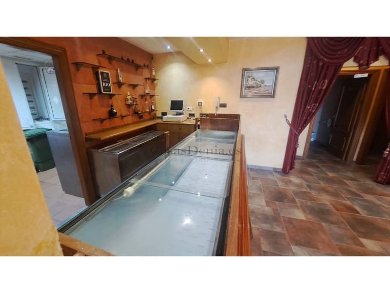 5 soveværelse Villa til salg i Orihuela Costa med swimmingpool garage - € 1.045.000 (Ref: 8611107)