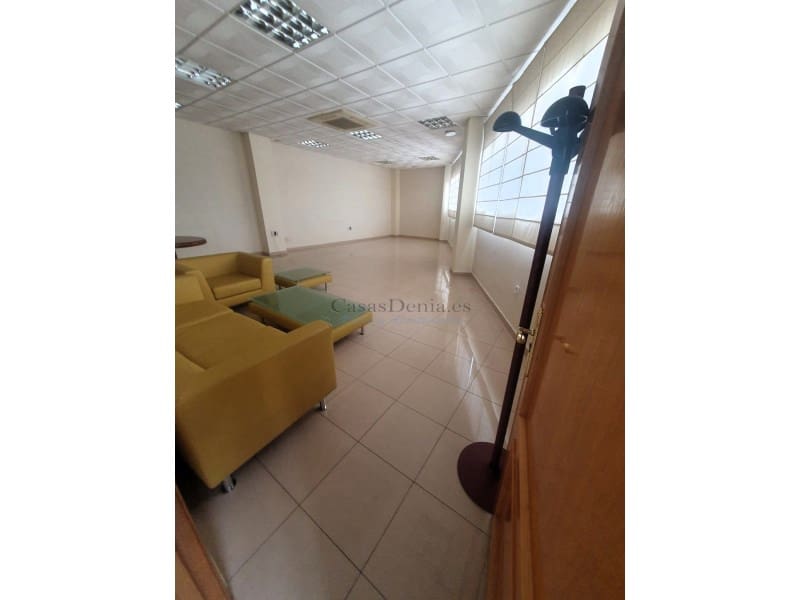 Erhverv til salg i Getafe - € 2.500.000 (Ref: 8628567)