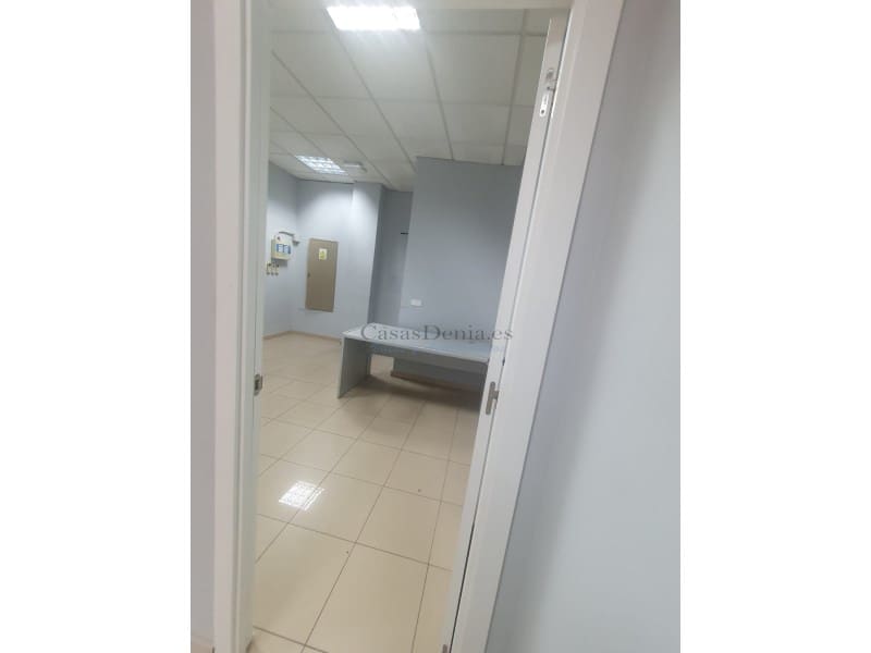 Erhverv til salg i Getafe - € 2.500.000 (Ref: 8628567)