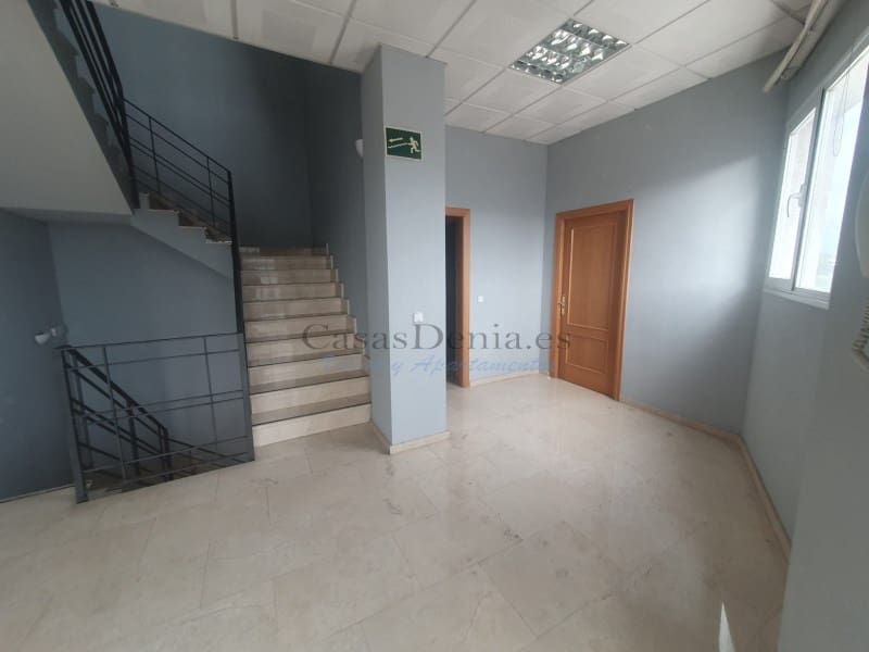 Erhverv til salg i Getafe - € 2.500.000 (Ref: 8628567)