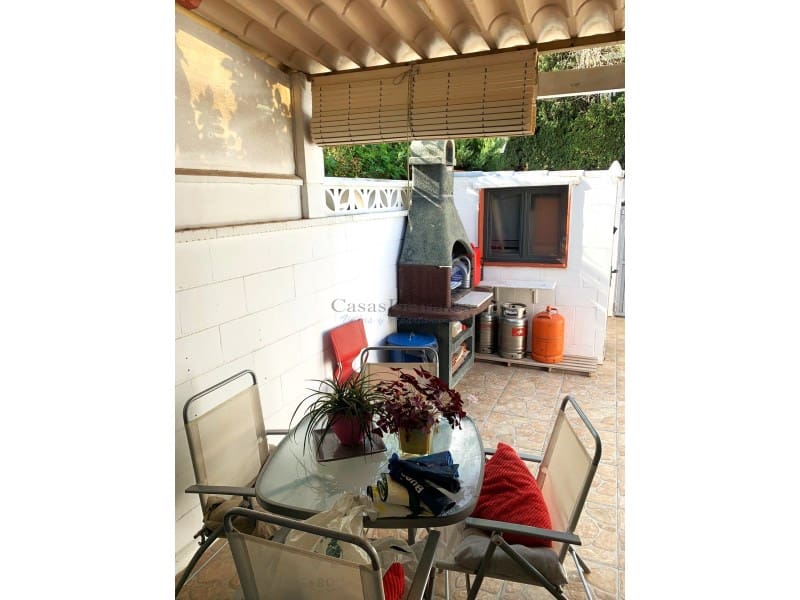 2 soverom Hus til salgs i Denia - € 259 000 (Ref: 8639885)