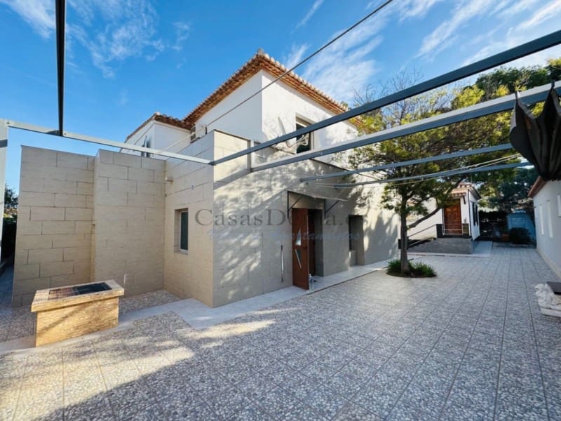 6 camera da letto Villa in vendita in Denia con garage - 2.111.000 € (Rif: 8756207)