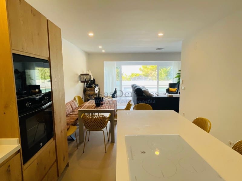 3 chambre Villa/Maison à vendre à Denia avec piscine - 785 000 € (Ref: 8776329)