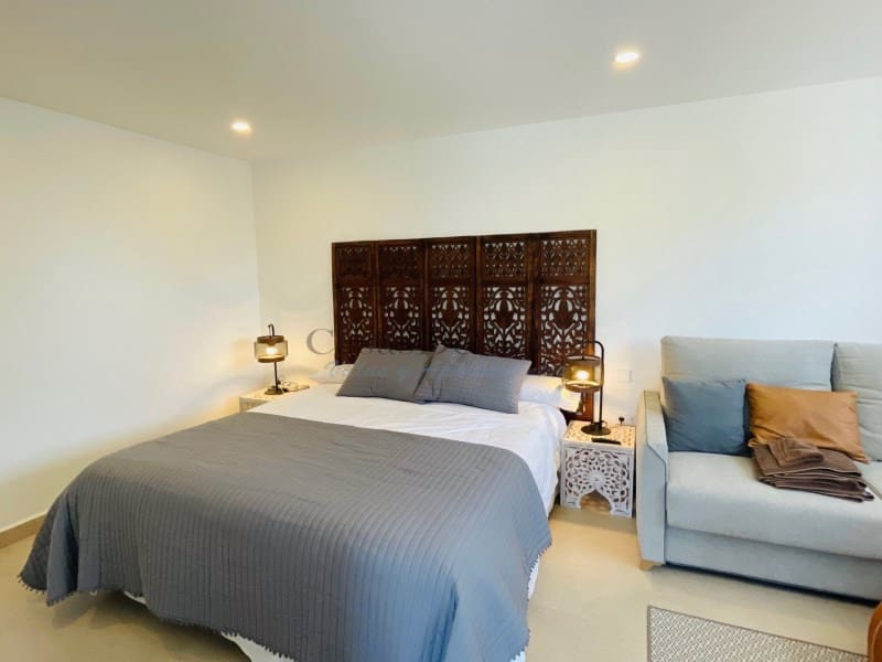 3 chambre Villa/Maison à vendre à Denia avec piscine - 785 000 € (Ref: 8776329)