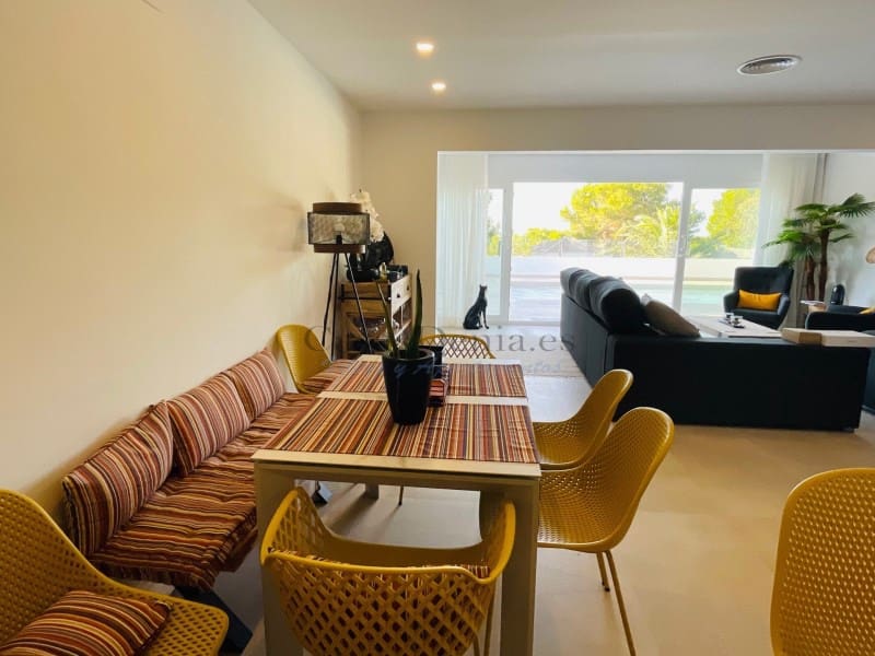 3 chambre Villa/Maison à vendre à Denia avec piscine - 785 000 € (Ref: 8776329)