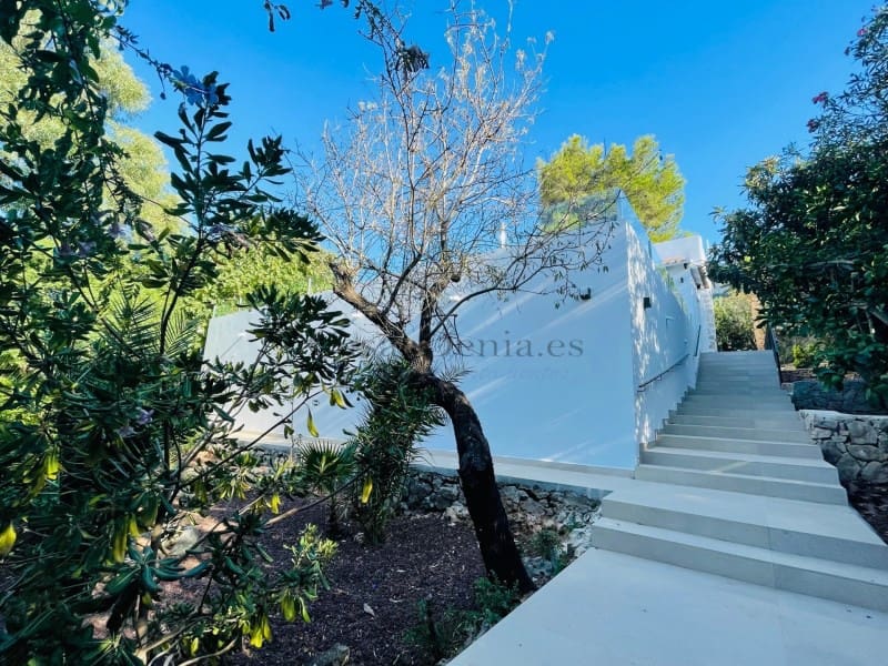 3 chambre Villa/Maison à vendre à Denia avec piscine - 785 000 € (Ref: 8776329)