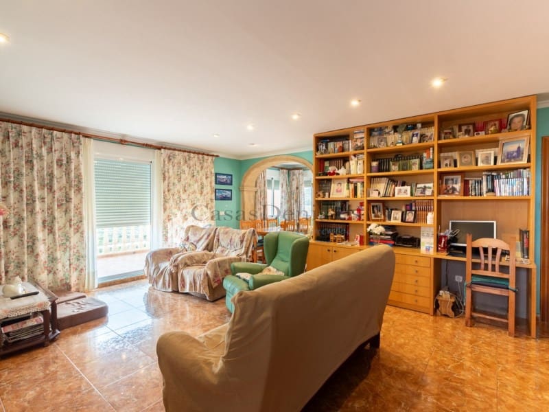 4 soveværelse Villa til salg i Denia med garage - € 730.000 (Ref: 8947627)