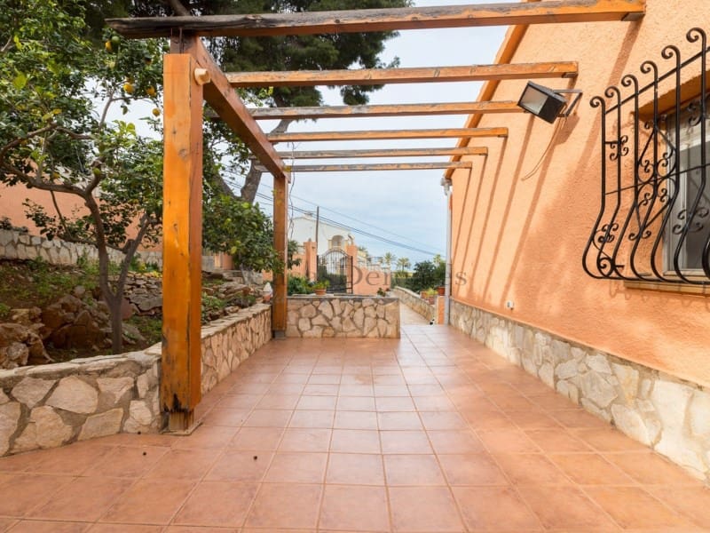 4 soveværelse Villa til salg i Denia med garage - € 730.000 (Ref: 8947627)