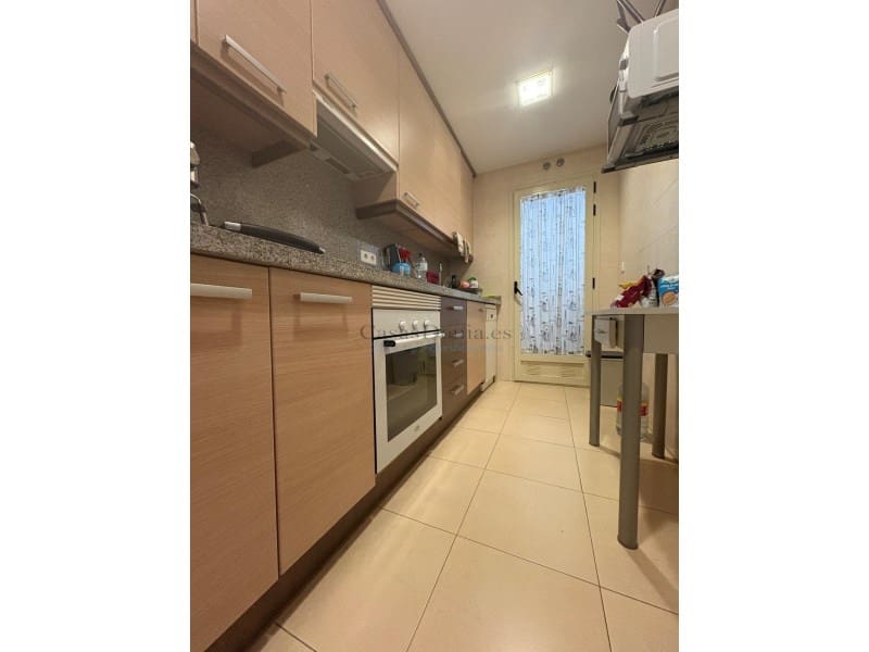 3 quarto Apartamento para venda em Denia com garagem - 285 000 € (Ref: 8957382)