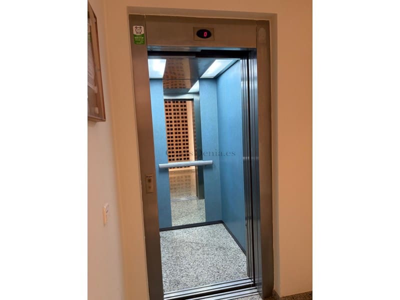 3 quarto Apartamento para venda em Denia com garagem - 285 000 € (Ref: 8957382)