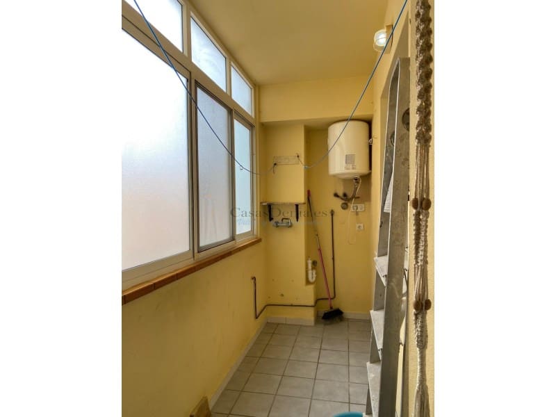 2 soveværelse Lejlighed til salg i Denia - € 240.000 (Ref: 8986363)