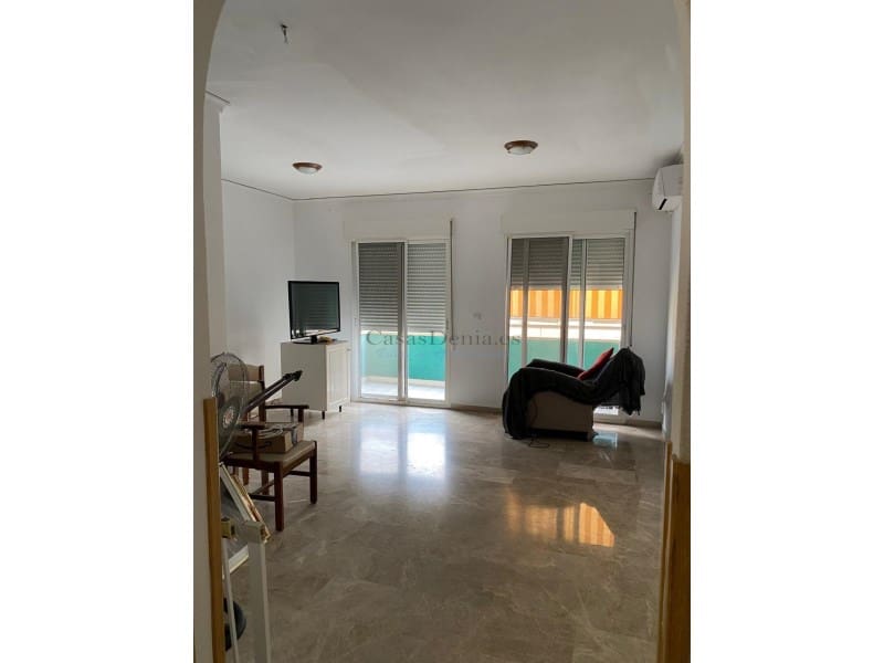 2 soveværelse Lejlighed til salg i Denia - € 240.000 (Ref: 8986363)