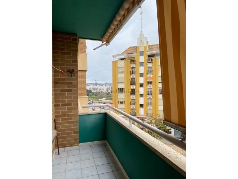 2 soveværelse Lejlighed til salg i Denia - € 240.000 (Ref: 8986363)