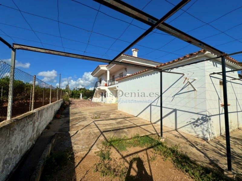 2 soveværelse Villa til salg i Denia - € 594.000 (Ref: 9005284)