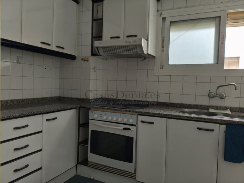 3 soveværelse Lejlighed til salg i Denia - € 169.000 (Ref: 9202679)