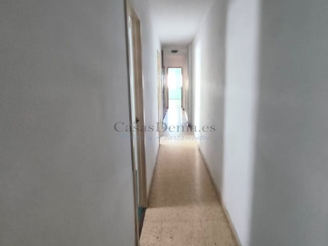 3 soveværelse Lejlighed til salg i Centro Urbano, Dénia - € 169.000 (Ref: 9202679)