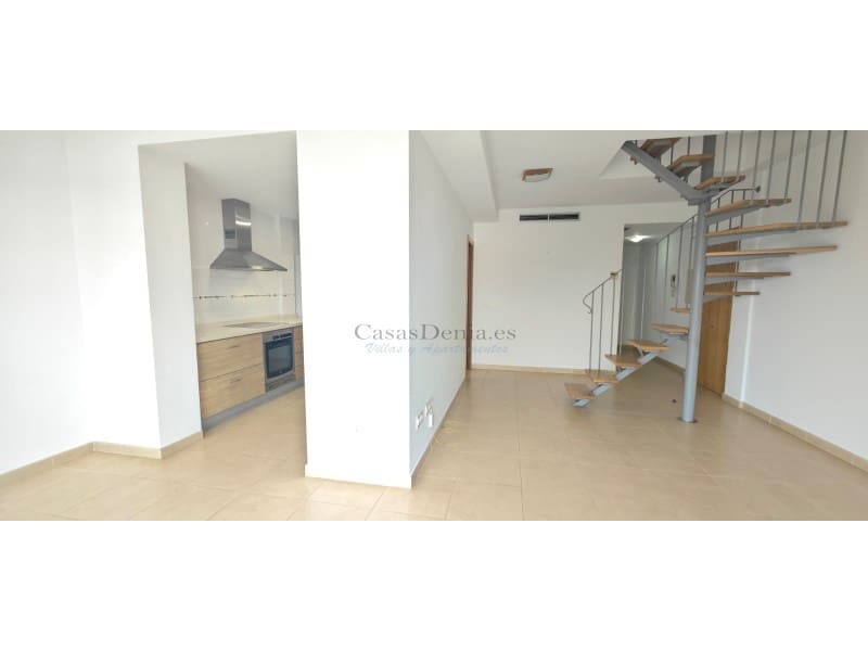 4 soveværelse Penthouse til salg i Pedreguer med garage - € 260.000 (Ref: 9218799)