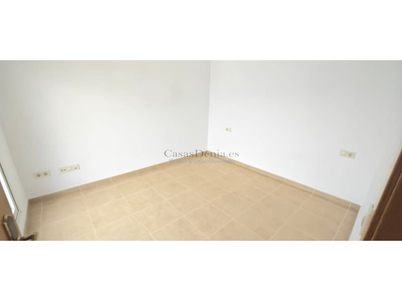 4 soveværelse Penthouse til salg i Pedreguer med garage - € 260.000 (Ref: 9218799)