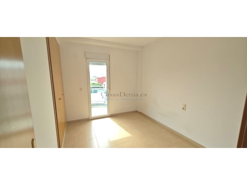 4 soveværelse Penthouse til salg i Pedreguer med garage - € 260.000 (Ref: 9218799)