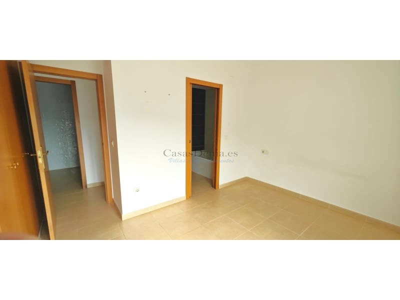 4 soveværelse Penthouse til salg i Pedreguer med garage - € 260.000 (Ref: 9218799)