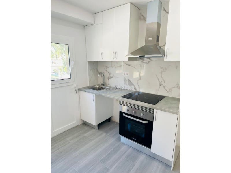 2 makuuhuone Huoneisto myytävänä paikassa Denia - 193 000 € (Ref: 9276586)