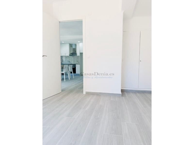 2 makuuhuone Huoneisto myytävänä paikassa Denia - 193 000 € (Ref: 9276586)