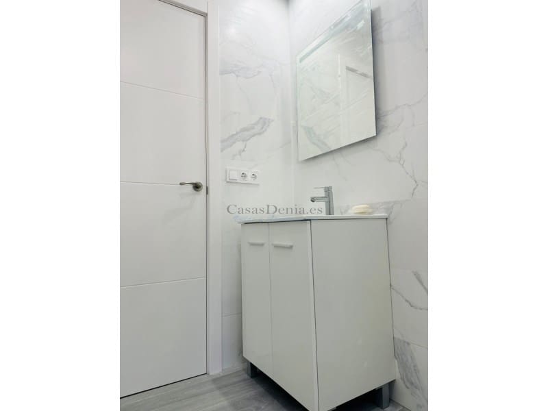 2 makuuhuone Huoneisto myytävänä paikassa Denia - 193 000 € (Ref: 9276586)