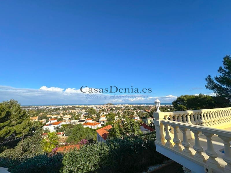 4 camera da letto Villa in vendita in Denia con piscina garage - 890.000 € (Rif: 9294474)