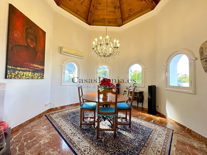 4 camera da letto Villa in vendita in Denia con piscina garage - 890.000 € (Rif: 9294474)