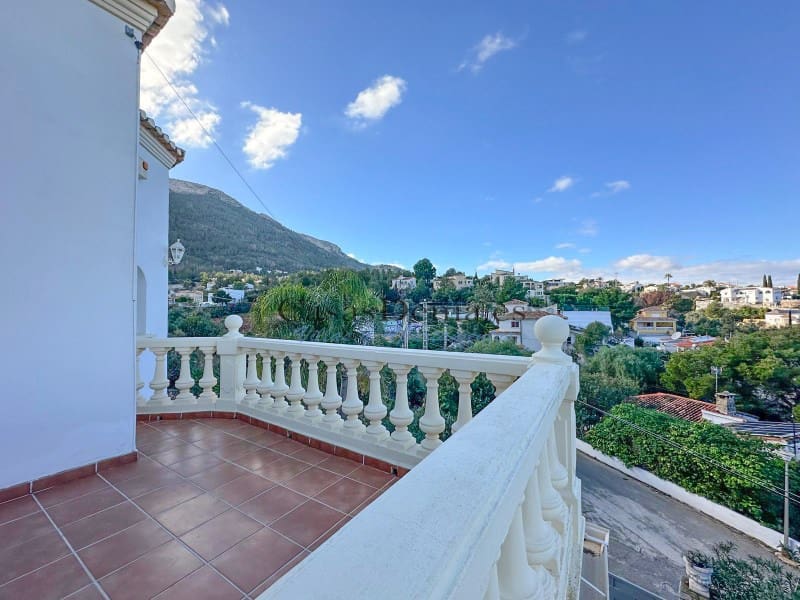 4 camera da letto Villa in vendita in Denia con piscina garage - 890.000 € (Rif: 9294474)