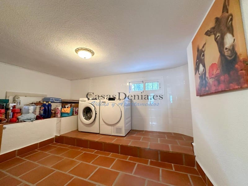 4 camera da letto Villa in vendita in Denia con piscina garage - 890.000 € (Rif: 9294474)